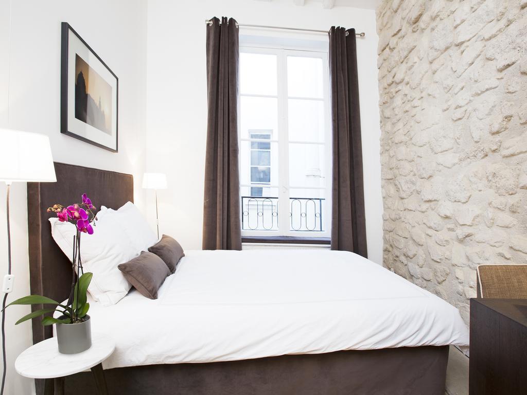 Livinparis - Luxury 2 Bedrooms Le Marais I Pokoj fotografie